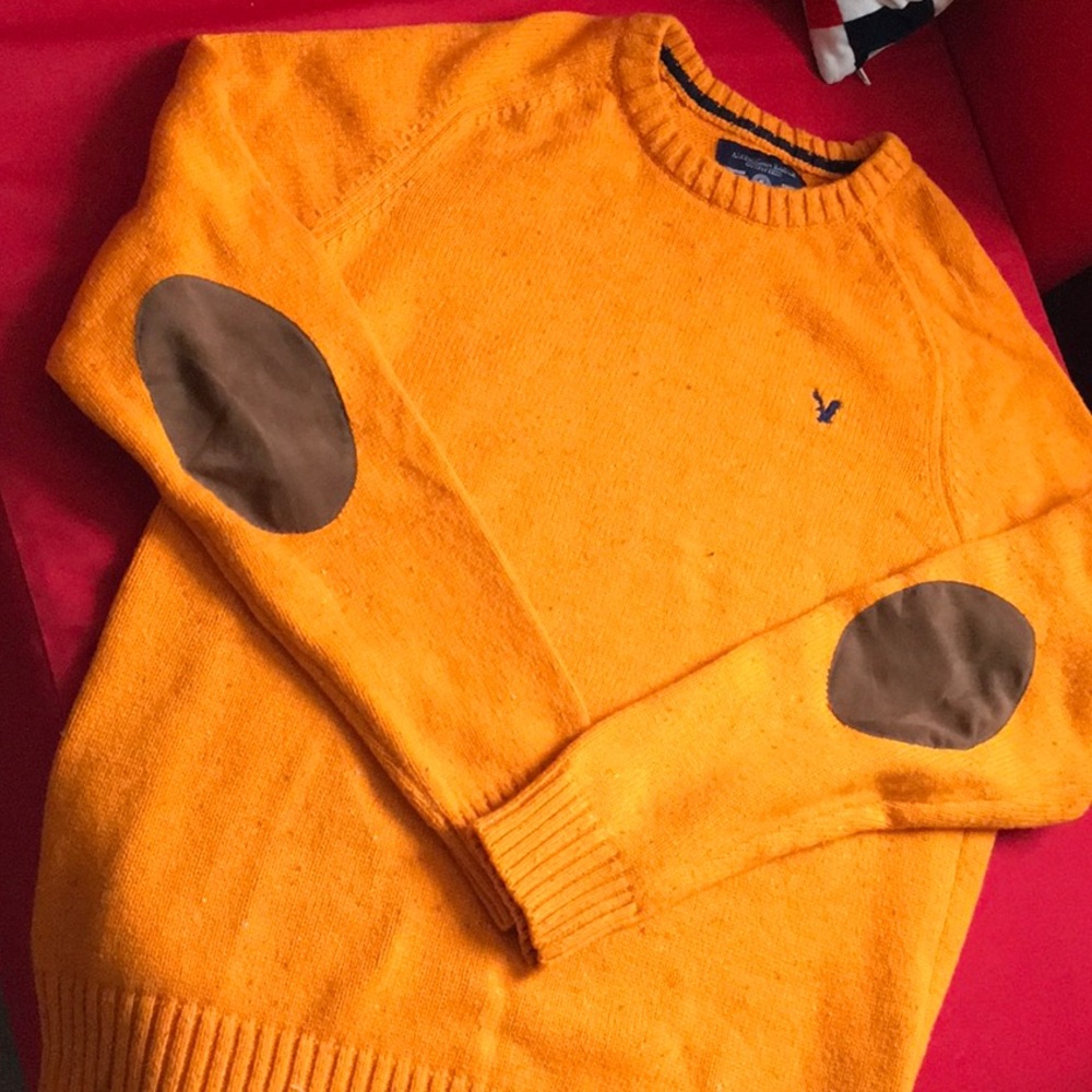 American Eagle men’s sweater